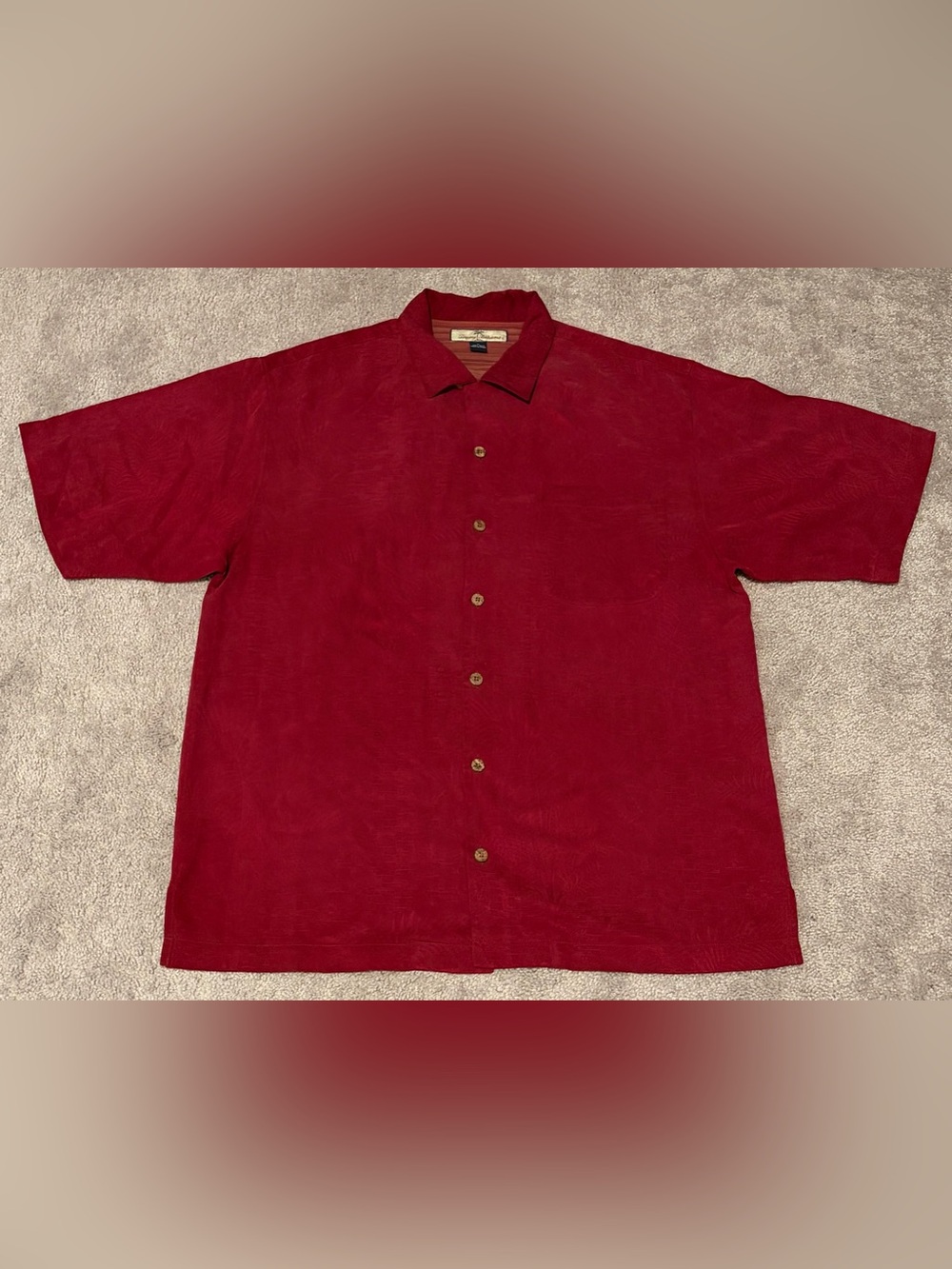 Tommy Bahama 100% Silk Button Down Shirt Men's Size Medium Maroon Burgundy